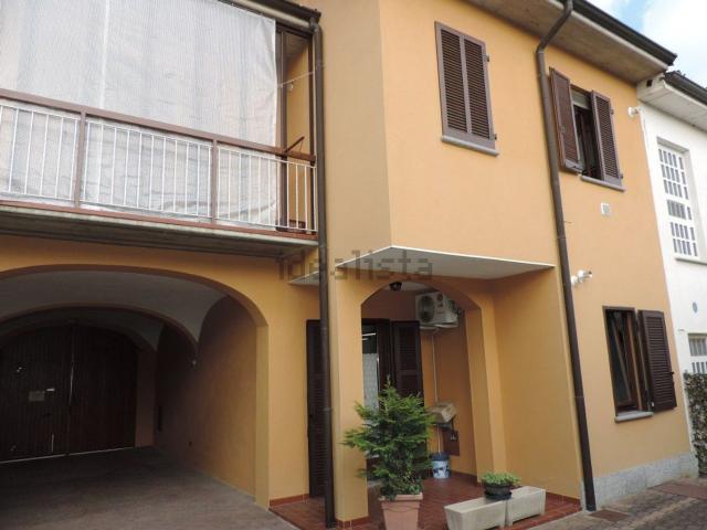Casa in vendita a Palestro, Lombardia