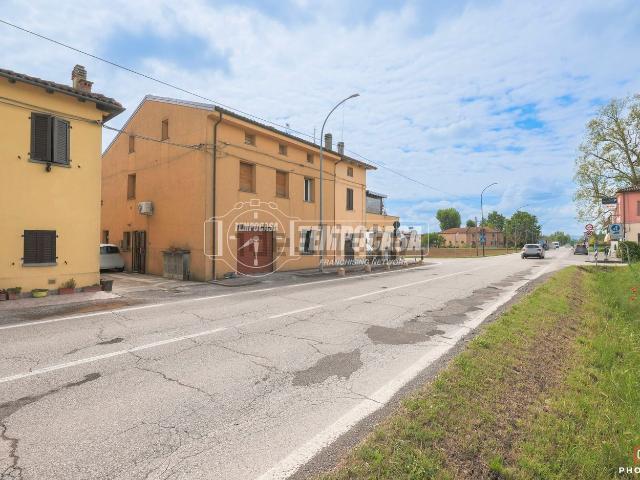 Casa in vendita a Cento, Budrio