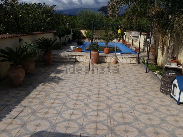 Casa in vendita a Riposto, Sicilia