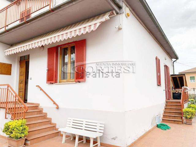 Casa in vendita a Selci, San Giustino