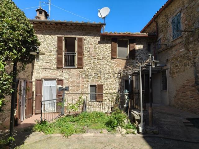 Casa in vendita a Caselle, Paciano