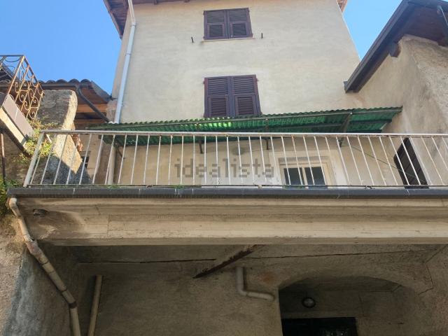 Casa in vendita a Spessa, Piemonte