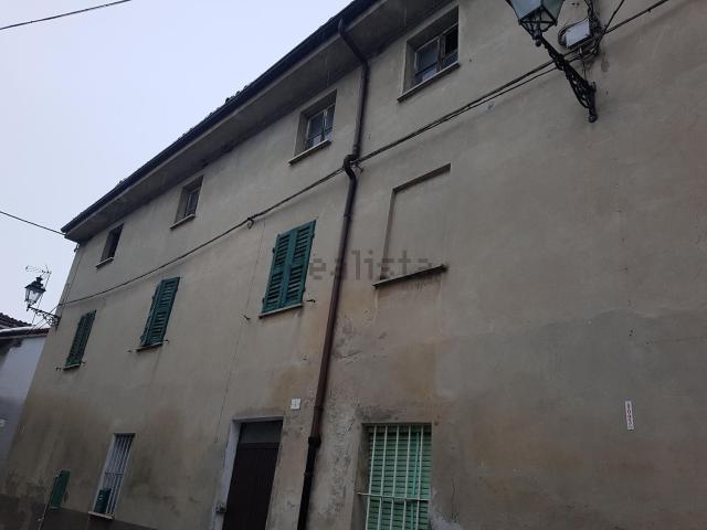 Casa in vendita a Piemonte, Alessandria