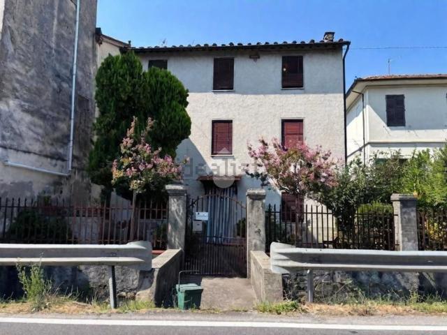 Casa in vendita a Sant'Anna, Bagni Di Lucca Ponte