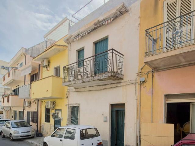 Casa in vendita a Calabria, Reggio Calabria
