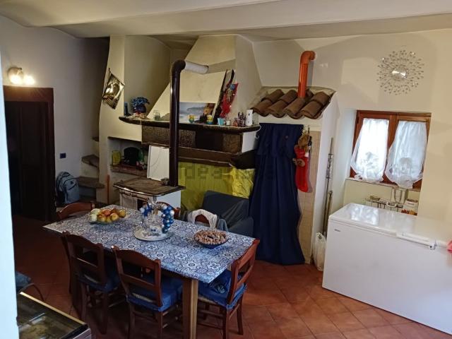 Casa in vendita a Torella Del Sannio, Molise