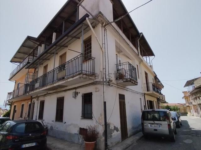 Casa in vendita a Fabbrica di mattoni, Taurianova