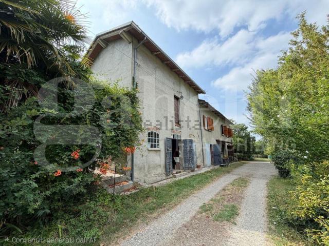 Casa in vendita a Unione dei comuni Valli del Reno, Lavino e Samoggia, Reggio Emilia