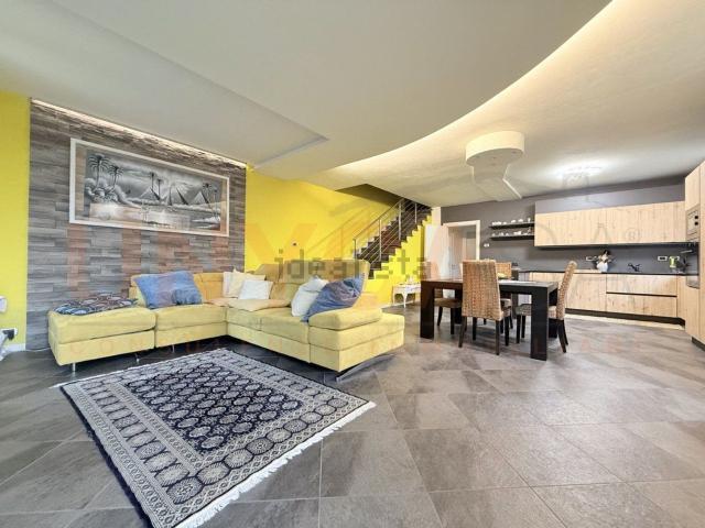 Casa in vendita a Veggiano, Veneto