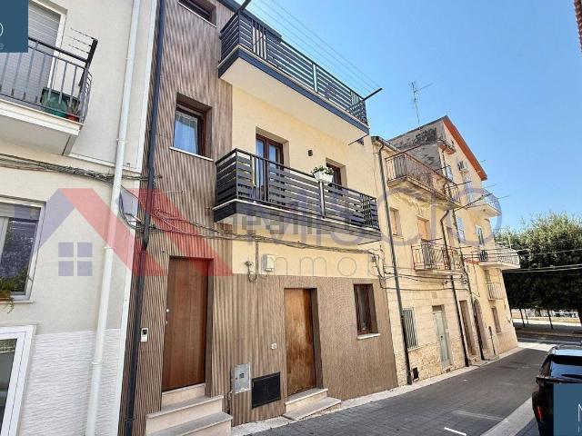 Casa in vendita a San Giovanni Rotondo, Foggia