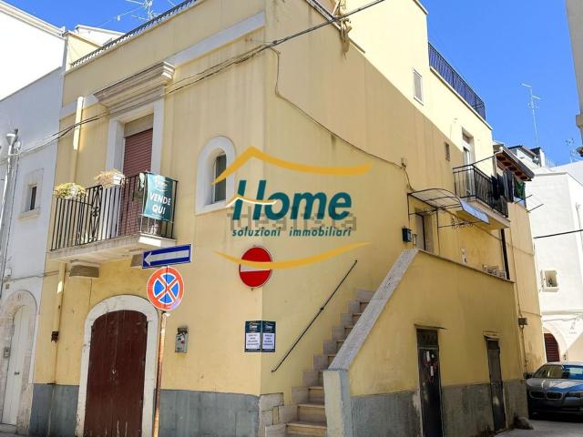 Casa in vendita a Puglia, Bari