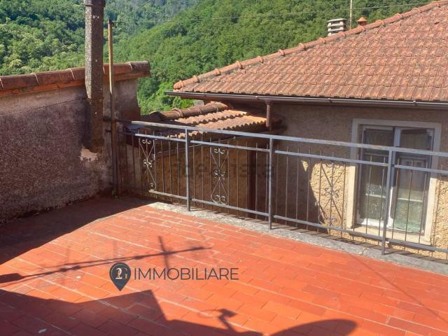 Casa in vendita a San Benedetto, Riccò Del Golfo