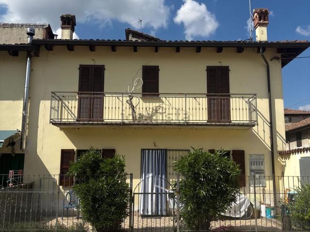 Casa in vendita a Miradolo Terme, Lombardia