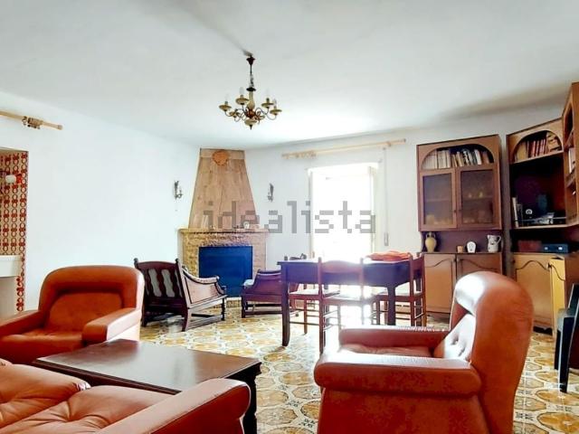 Casa in vendita a Pescolanciano, Molise