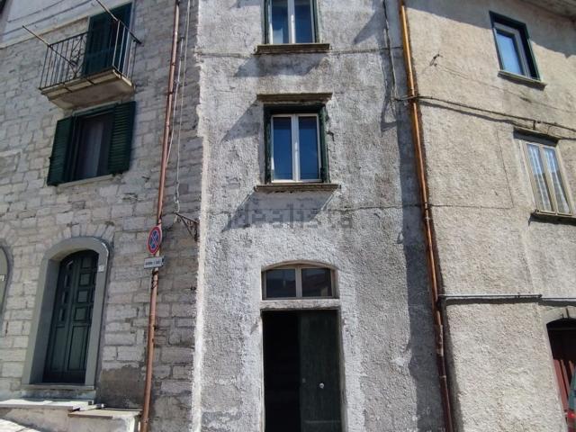 Casa in vendita a Capracotta, Molise