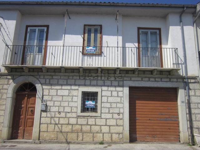 Casa in vendita a Pietrabbondante, Molise