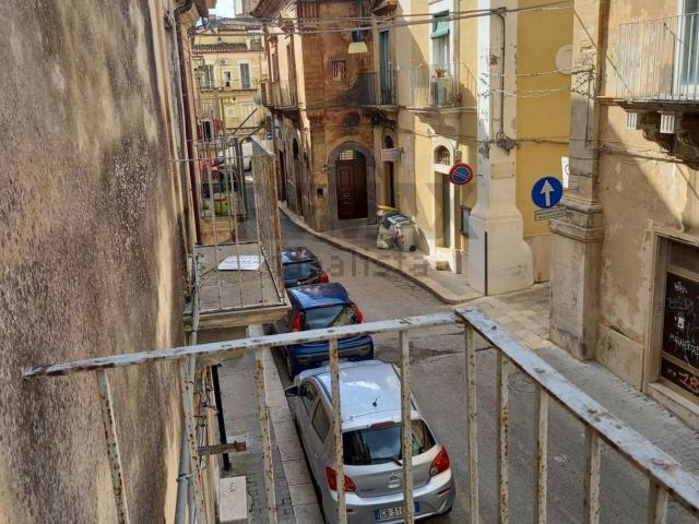 Casa in vendita a Ragusa Ibla, Ragusa