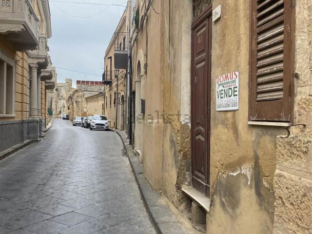 Casa in vendita a Naro, Sicilia