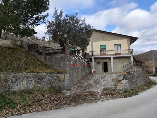 Casa in vendita a San Leo Bastia, Umbria
