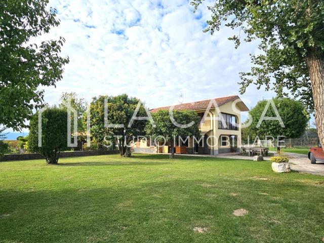 Casa in vendita a Ponte della Delizia / Cjasis dal Puint, Valvasone Arzene / Voleson Darzin