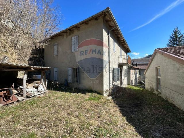 Casa in vendita a Corniglio, Reggio Emilia