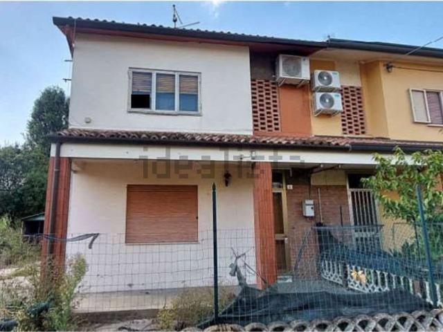 Casa in vendita a Castelbaldo, Veneto