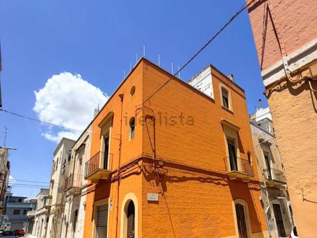 Casa in vendita a Puglia, Bari