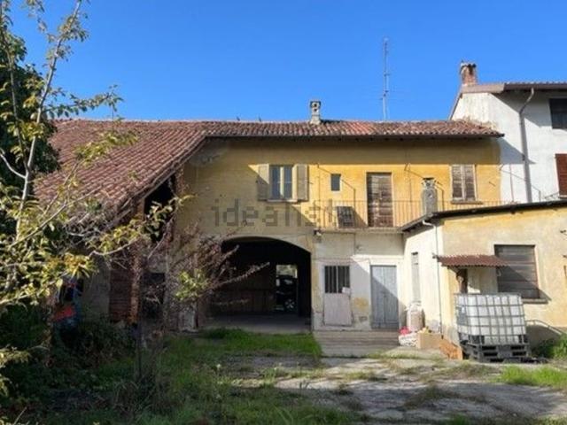 Casa in vendita a Cassolnovo, Pavia