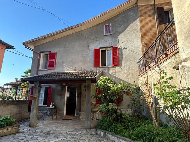 Casa in vendita a Piemonte, Alessandria