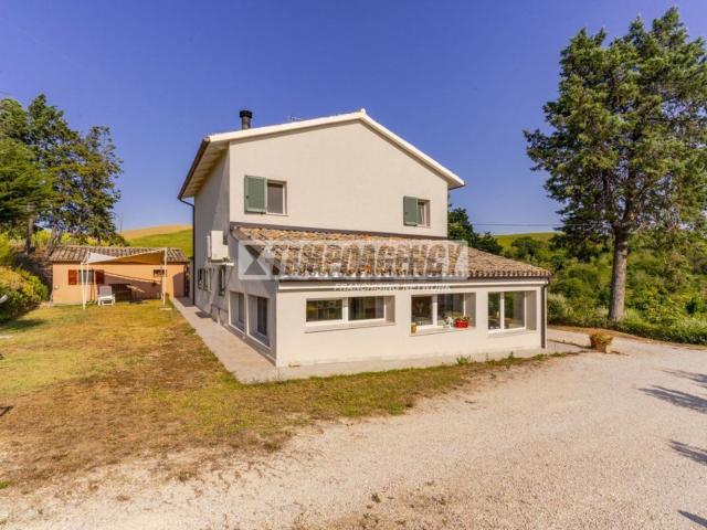 Casa in vendita a Borgo Pintura, Marche