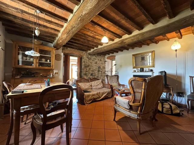 Casa in vendita a Pistoia, Toscana