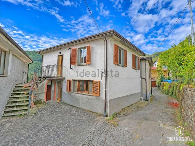 Casa in vendita a Torrano, Pontremoli