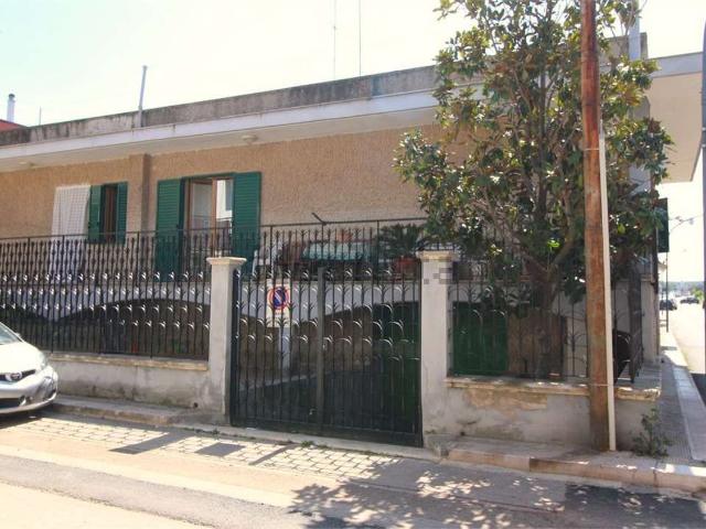 Casa in vendita a Puglia, Bari