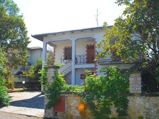 Casa in vendita a Cortona, Toscana