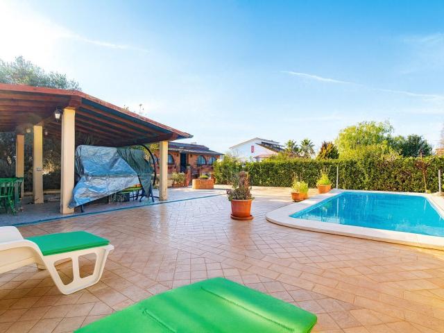 Casa in vendita a Latina, Lazio