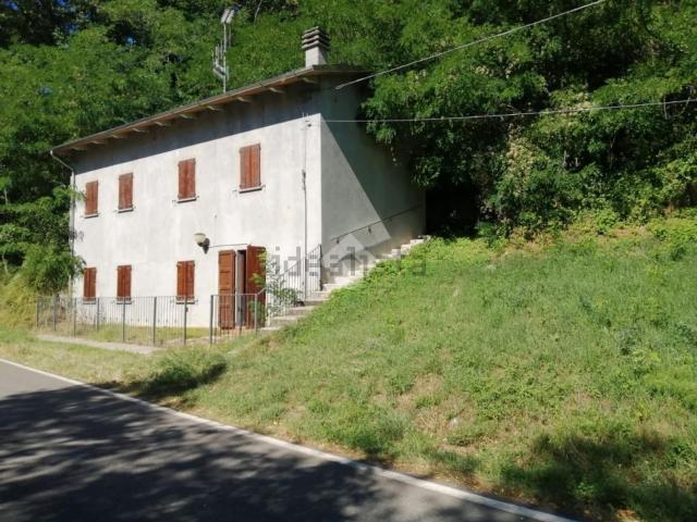Casa in vendita a Appennino Reggiano, Re