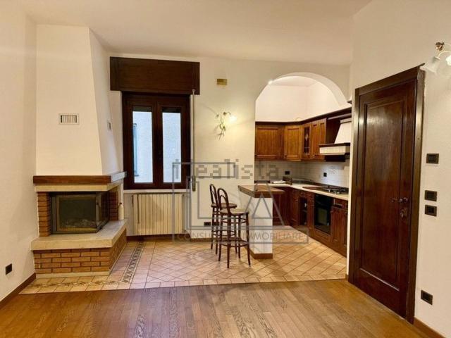 Casa in vendita a Garbagnate Rota, Bosisio Parini