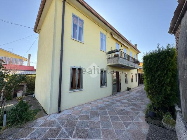 Casa in vendita a Tribano, Veneto