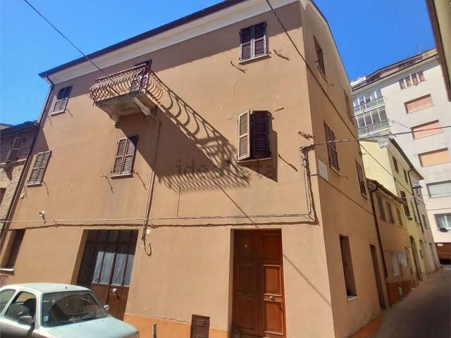 Casa in vendita a Marche, Ancona