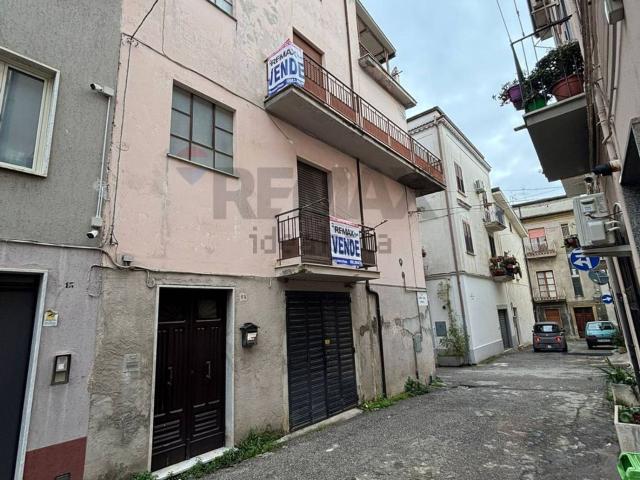 Casa in vendita a Calabria, Cosenza