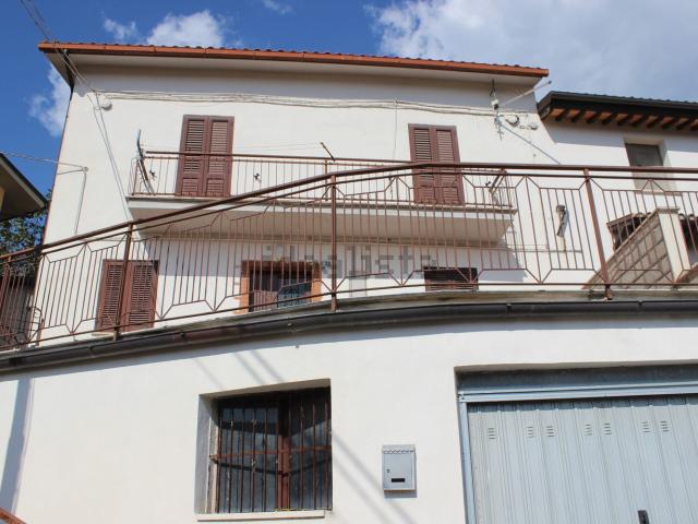 Casa in vendita a Contigliano, Lazio