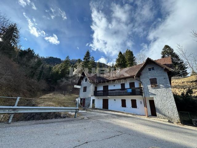 Casa in vendita a Ovaro, Friuli-Venezia Giulia