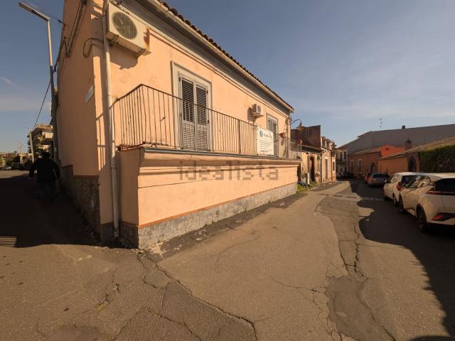 Casa in vendita a Mascalucia, Sicilia