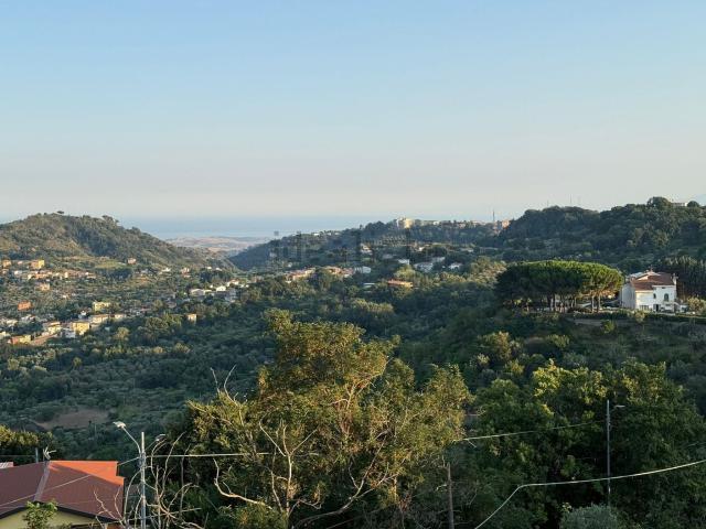 Casa in vendita a Sant'Elia, Calabria
