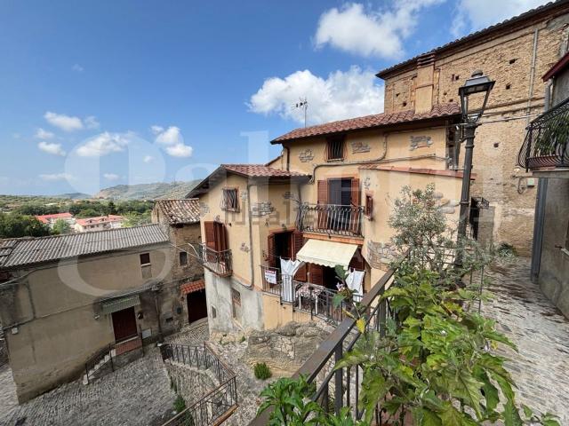 Casa in vendita a Calabria, Cosenza