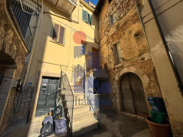 Casa in vendita a Sezze, Lazio
