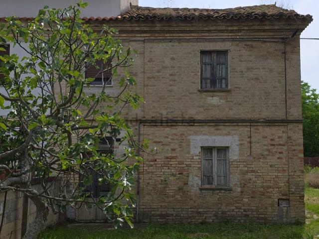 Casa in vendita a Santa Filomena, Chieti
