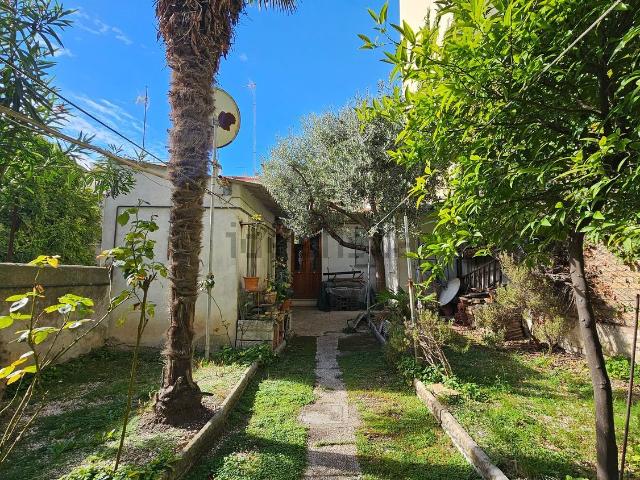 Casa in vendita a Marche, Ancona
