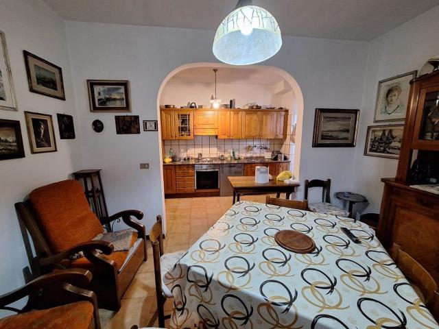 Casa in vendita a Viareggio, Toscana