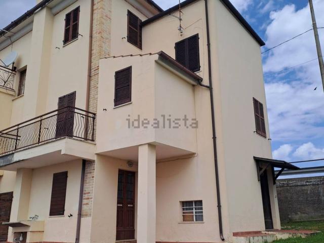 Casa in vendita a Marche, Fermo
